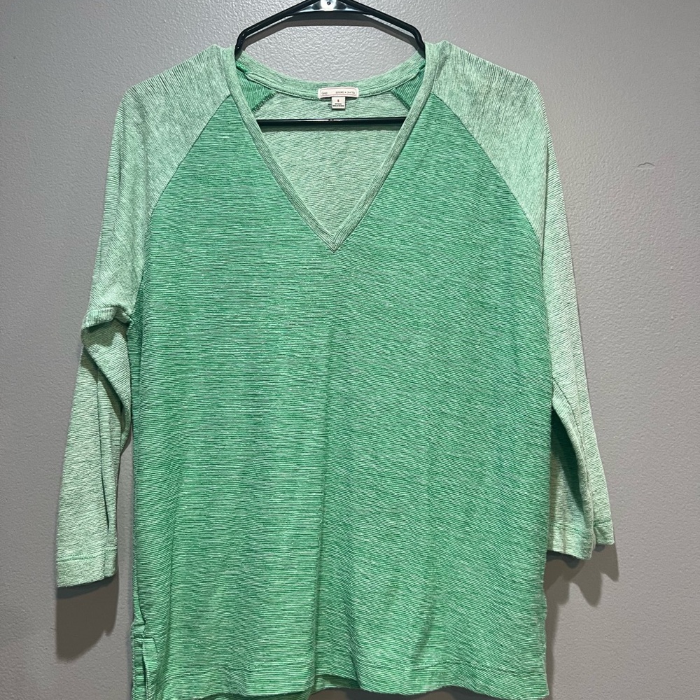 Gap striped V-neck shirt